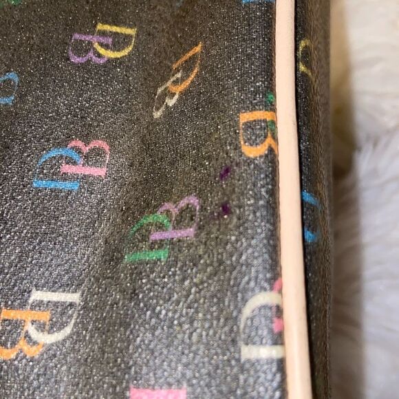 2 Pc VINTAGE DOONEY & BOURKE MONOGRAMMED SHOULDER BAG. Rainbow Zipper Coin Key - Picture 13 of 13